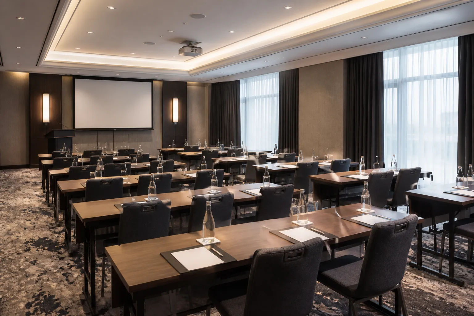 Hotel conference room cleaning: standards and checklist